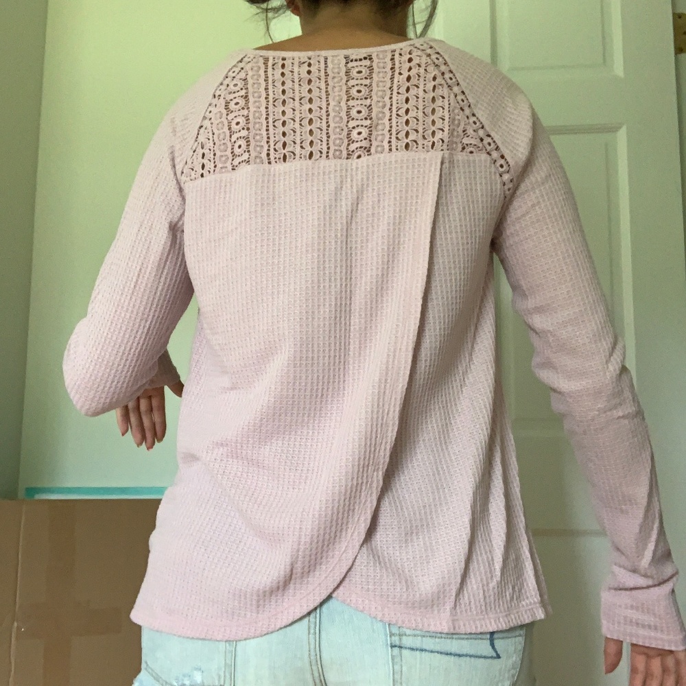 Cross back long sleeve shirt - Picture 2 of 2
